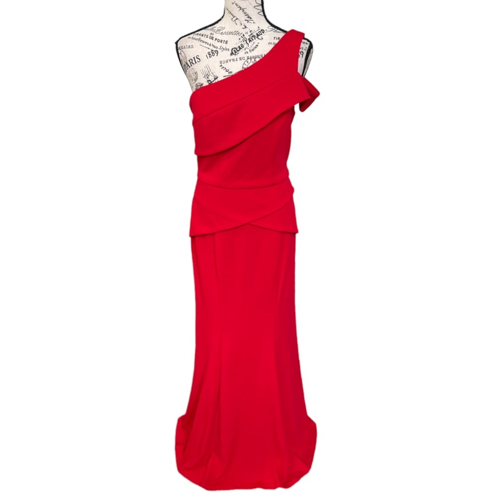 Cachet Gown